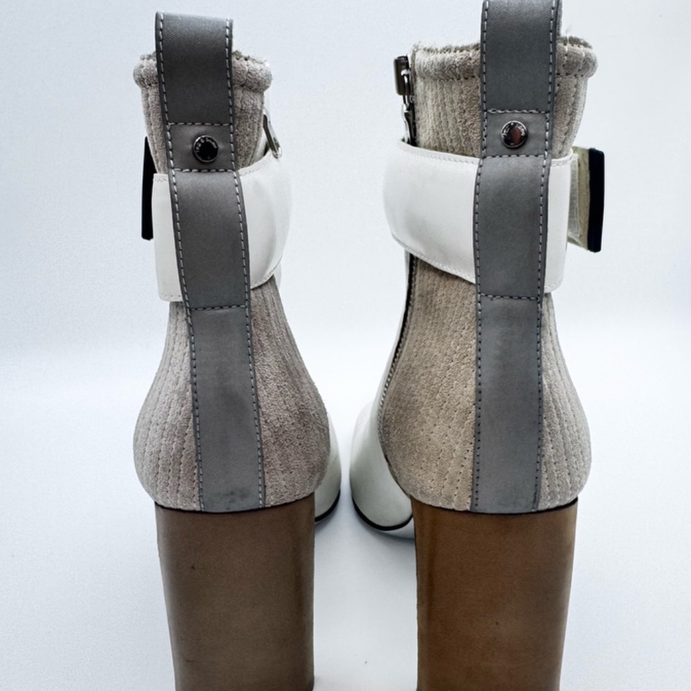 STAR WARS Boot R1.350 - Picture 5 of 9